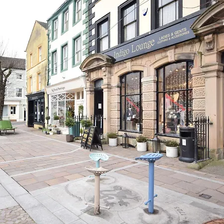 2 Bed In 49197 Hotel 4*