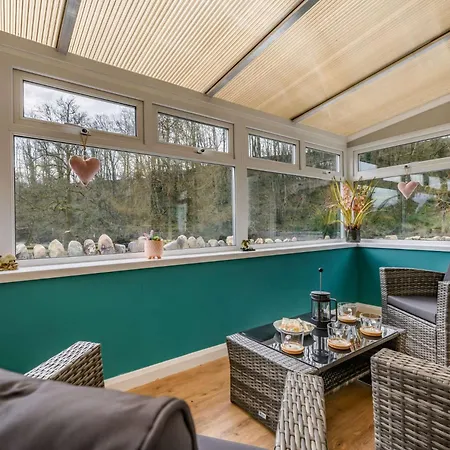 2 Bed In 49197 Hotel Cockermouth